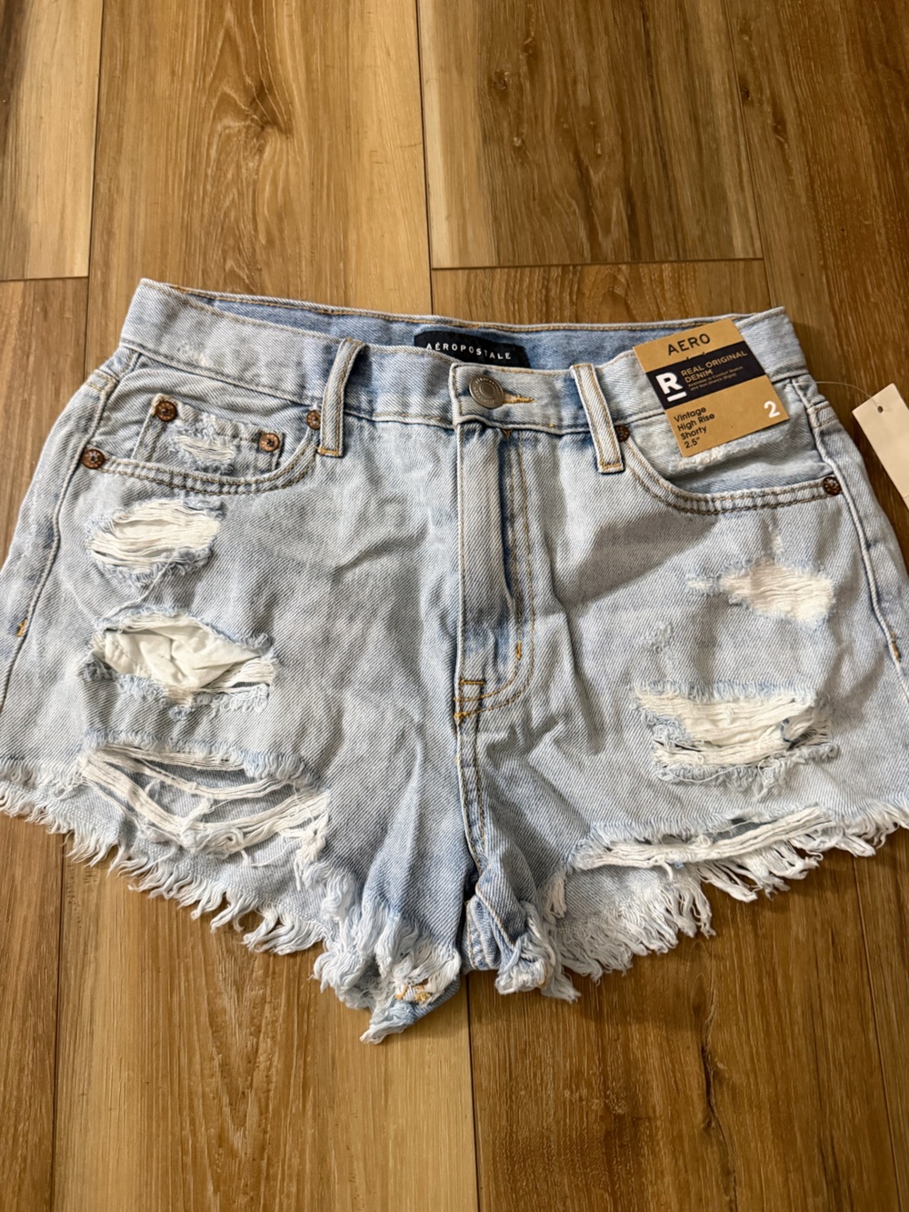 NWT Aeropostale vintage high rise shorty 2.5” denim jean short size 2